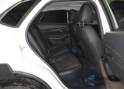 2024 Mazda Cx-30 2.5 Turbo Premium Package z USA, uszkodzony, nr VIN 3MVDMBDY7RM706554